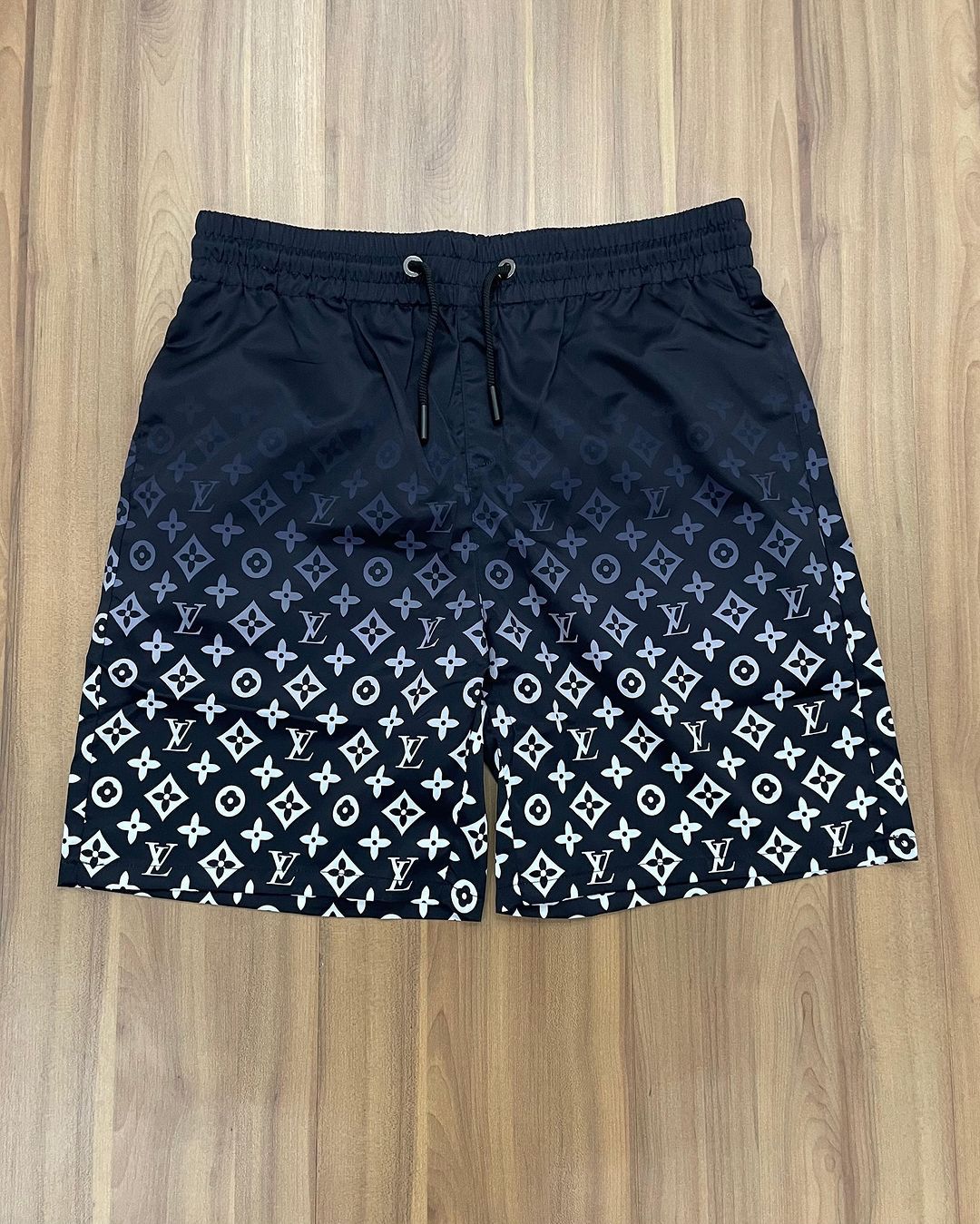 Bermuda louis vuitton