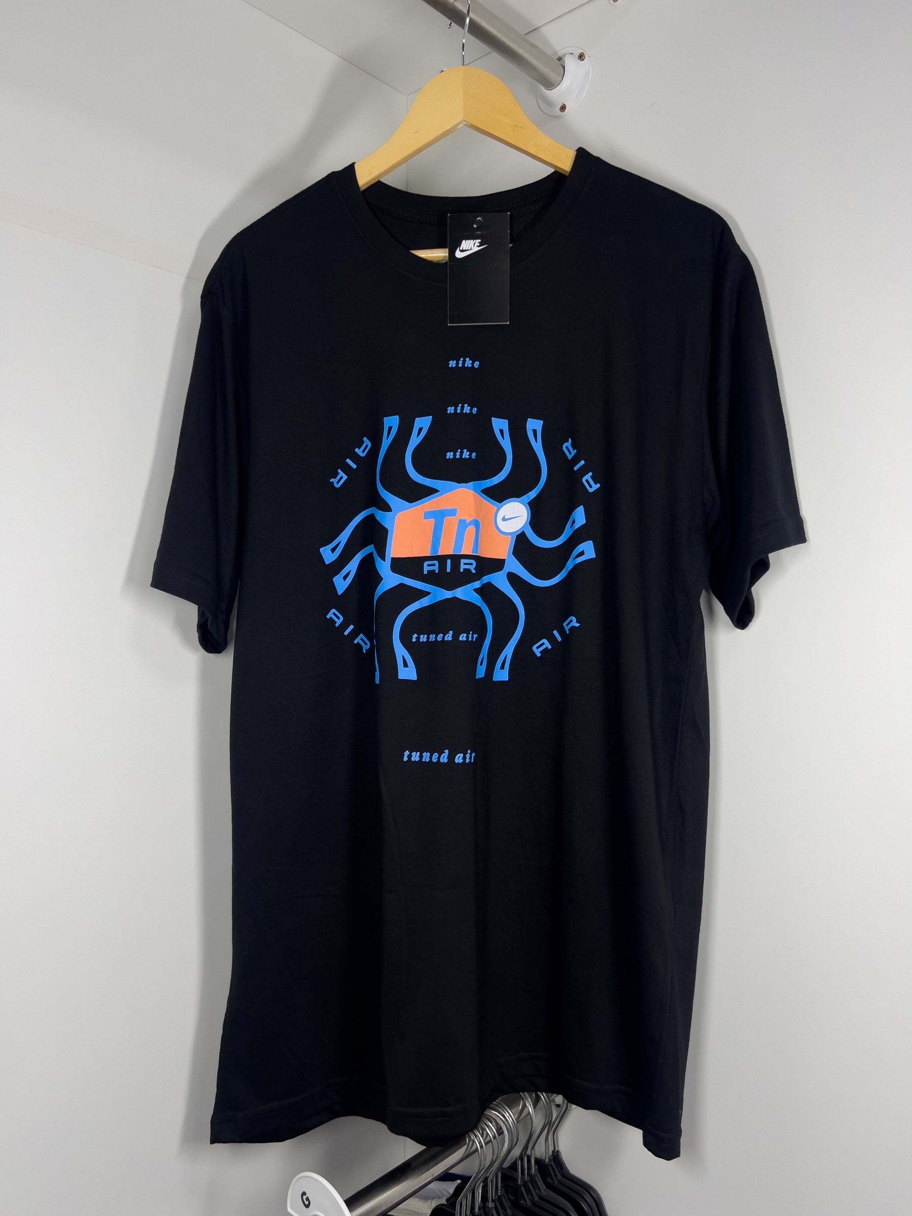 Camiseta Nike TN